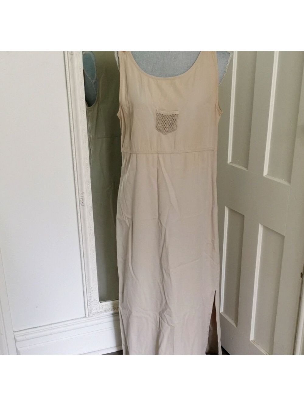 ABK cotton  Beachy Maxi jumperdress. Sleeveless, Side slit with pocket..Size M/L